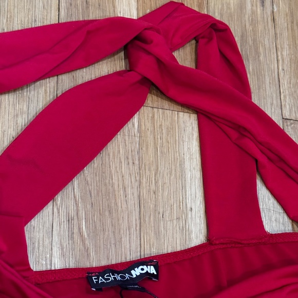 BRAND NEW WITH TAG FASHION NOVA SEND ME FLOWERS BODY SUIT - Picture 4 of 5